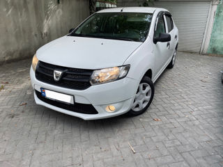 Dacia Logan foto 2