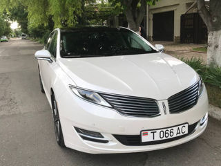 Lincoln MKZ foto 1