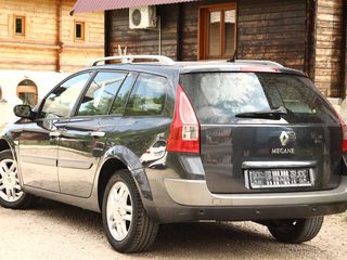 Renault Megane foto 4