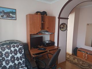 Apartament cu 2 camere, 67 m², Centru, Bălți foto 5