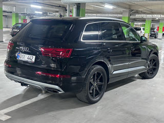 Audi Q7 foto 4