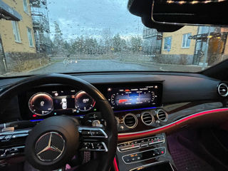 Mercedes E-Class foto 4