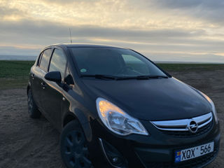 Opel Corsa фото 1