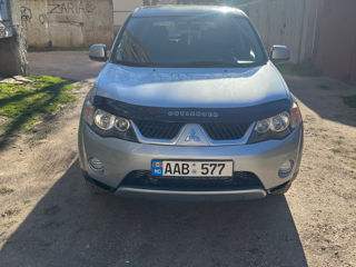 Mitsubishi Outlander foto 5