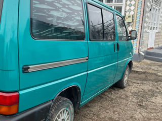 Volkswagen Transporter foto 3