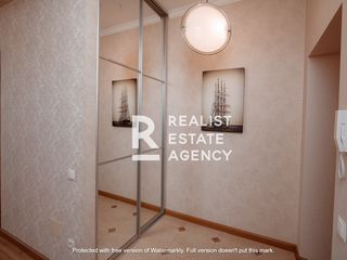 Se oferă spre chirie apartament cu 1 odaie și living în zona Centru foto 7