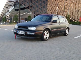 Volkswagen Golf foto 2