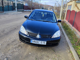 Mitsubishi Lancer foto 6