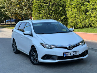 Toyota Auris foto 4