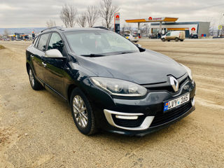 Renault Megane foto 2