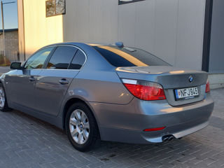 BMW 5 Series foto 3