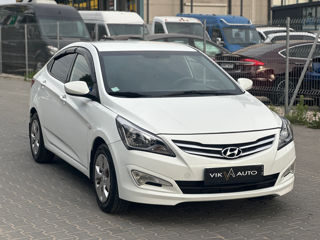 Hyundai Solaris фото 2