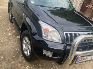 Toyota Land Cruiser Prado foto 7