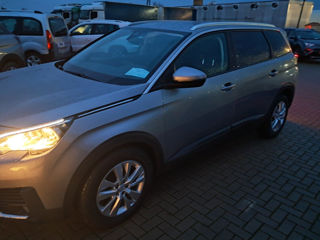 Peugeot 5008 foto 4