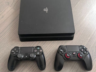 Playstation 4 Slim foto 2