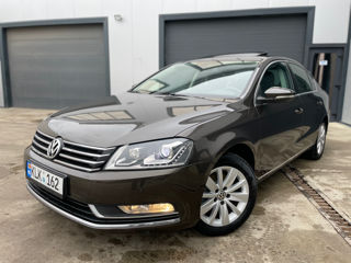 Volkswagen Passat foto 8