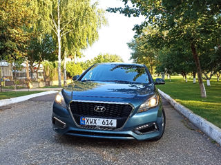 Hyundai Sonata foto 1