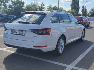 Skoda Superb foto 4