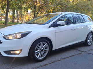 Ford Focus foto 2