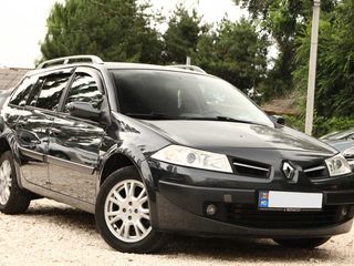 Renault Megane foto 1