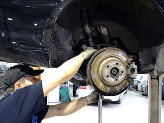 Reparatii sasiu auto: arcuri, amortizoare si alte piese foto 1