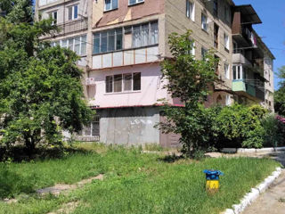 Ap. 1 cam., 32 м², 4/4 et.