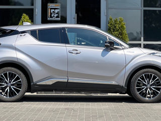 Toyota C-HR foto 8