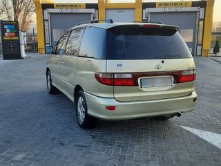 Toyota Previa foto 6