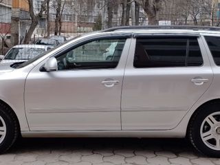 Skoda Octavia foto 3