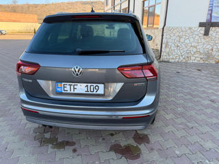 Volkswagen Tiguan foto 4