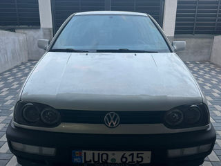 Volkswagen Golf foto 4