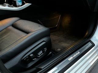 BMW 5 Series foto 7