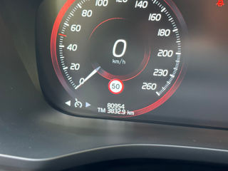 Volvo XC60 фото 6