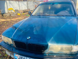 BMW 7 Series foto 3