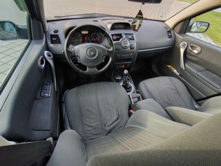 Renault Megane foto 7