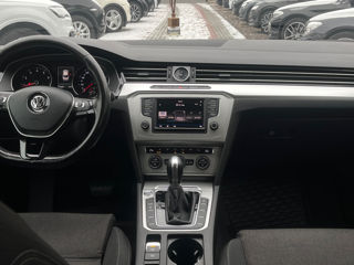 Volkswagen Passat foto 11