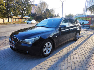 BMW 5 Series foto 1