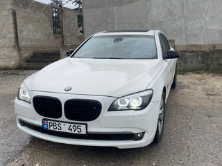 BMW 7 Series foto 2