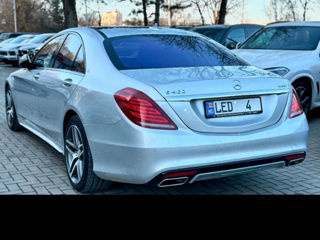 Mercedes S-Class foto 2