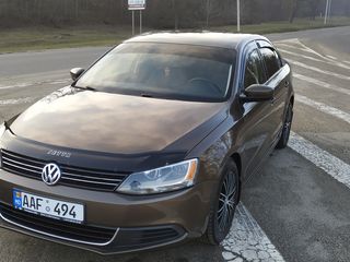 Volkswagen Jetta foto 6