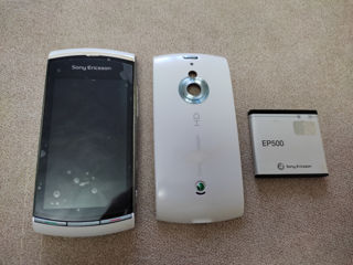 Телефон Sony Ericsson u8i.