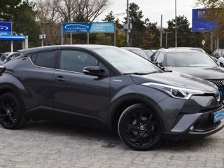 Toyota C-HR foto 3