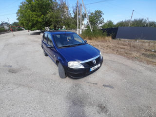 Dacia Logan foto 1