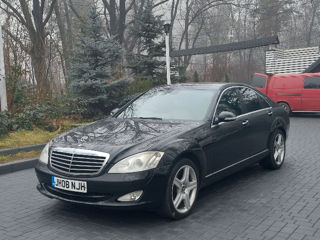 Mercedes S-Class