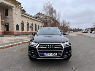 Audi Q7 foto 2