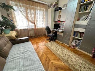 Apartament cu 2 camere, 56 m², Botanica, Chișinău foto 6