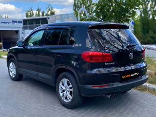 Volkswagen Tiguan foto 4