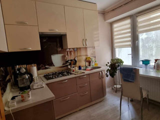 Apartament cu 2 camere, 52 m², Durlești, Chișinău foto 2