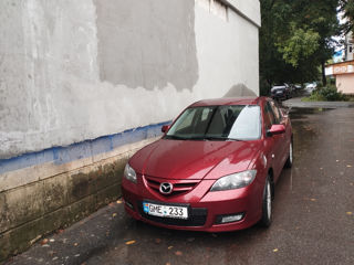 Mazda 3 foto 1