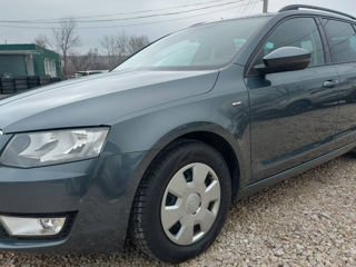 Skoda Octavia foto 5